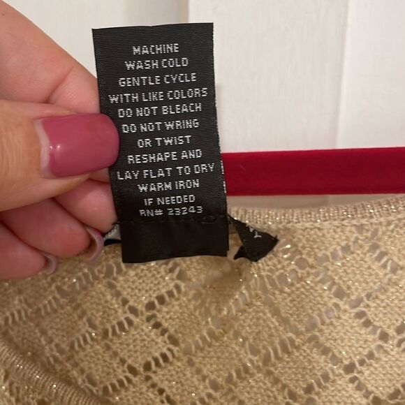 New York & Co shimmery gold tunic/sweater size L - Picture 5 of 8